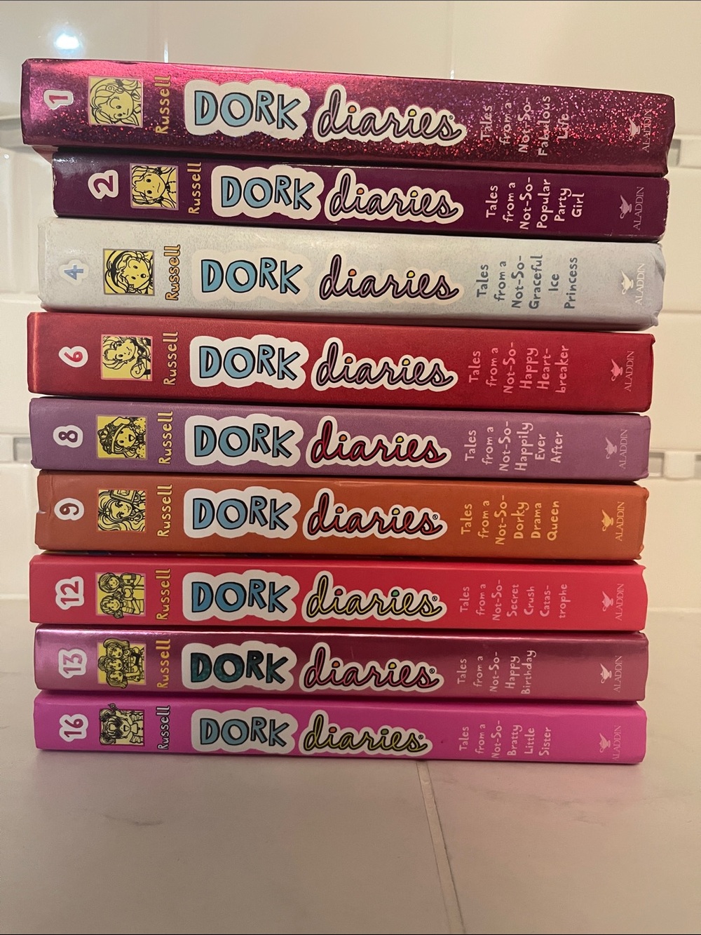 Dork Diaries Book Set all in good condition
